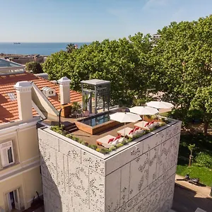 Artsy Hotel Cascais